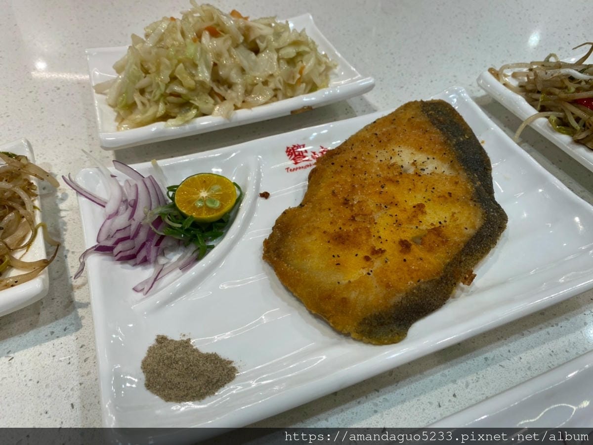 食記-台北市信義區饗燒板料理(統一時代台北店)新開幕! 食記-台北市信義區饗燒板料理(統一時代台北店)新開幕!