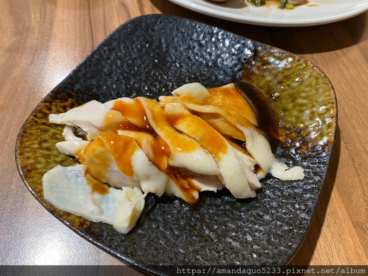 食記-台北市大安區雞上盒延吉街內雞肉料理,雞肉軟嫩份量