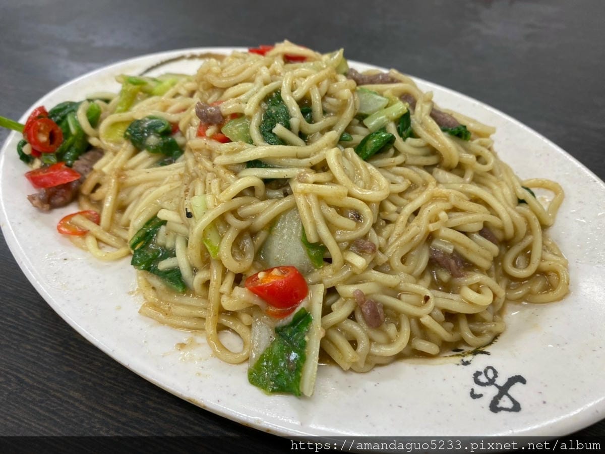 食記-台北市大安區老李牛雜通化夜市人氣牛肉料理,整個牆 食記-台北市大安區老李牛雜通化夜市人氣牛肉料理,整個牆