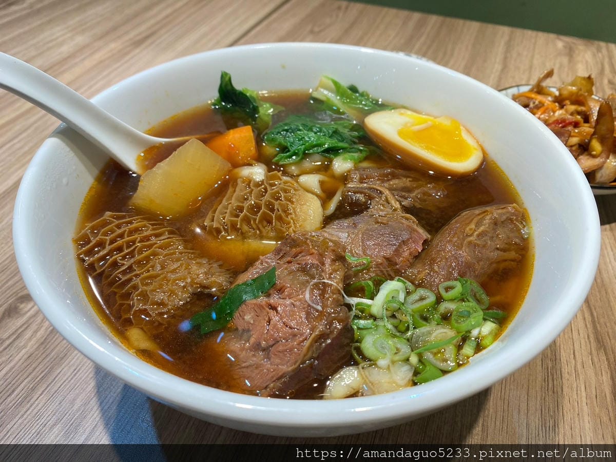 食記-台北市信義區禾牧麵食料理(信義店)新開幕!麵食控