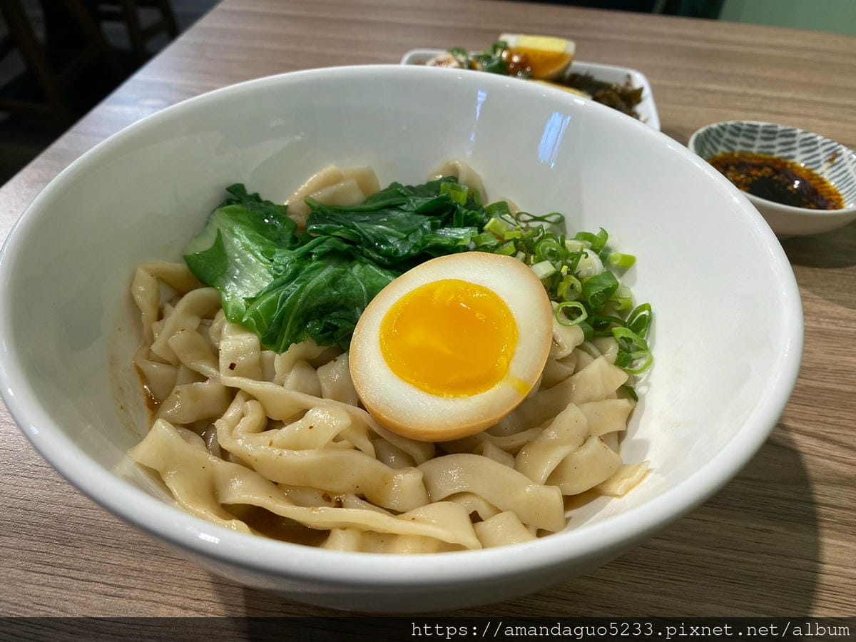 食記-台北市信義區禾牧麵食料理(信義店)新開幕!麵食控