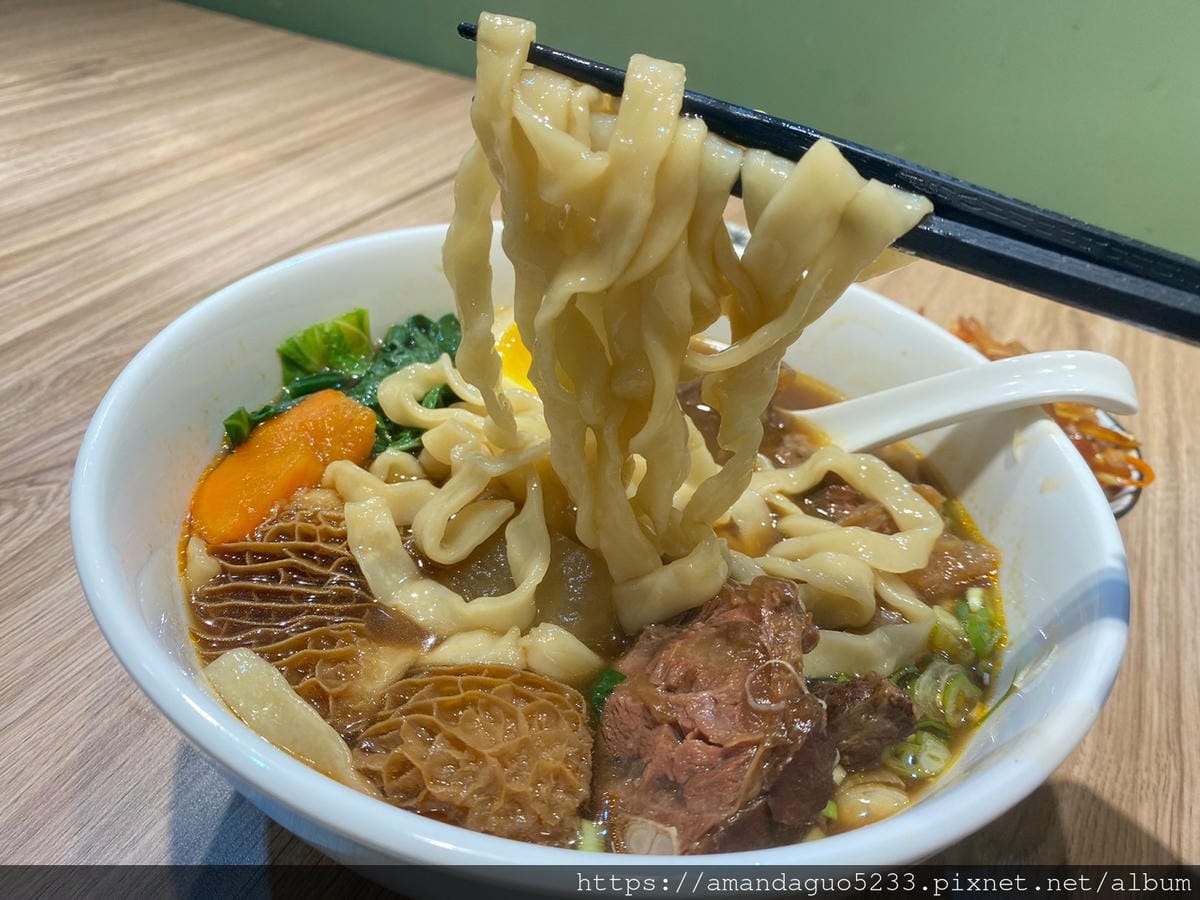 食記-台北市信義區禾牧麵食料理(信義店)新開幕!麵食控