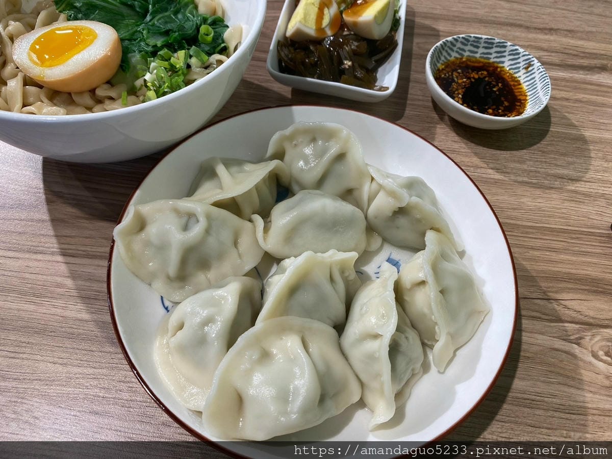 食記-台北市信義區禾牧麵食料理(信義店)新開幕!麵食控