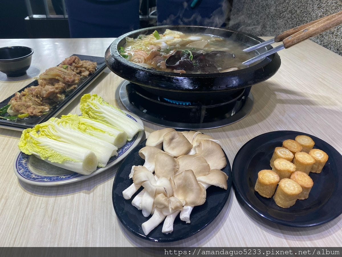 食記-新北市新莊區雅香石頭火鍋(新莊店)隱身在二樓的老