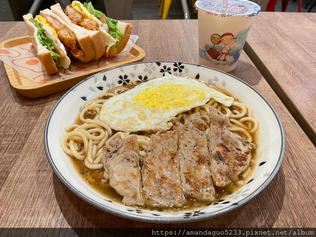 食記-新北市蘆洲區春甜早午餐長安街後段大份量早午餐店!