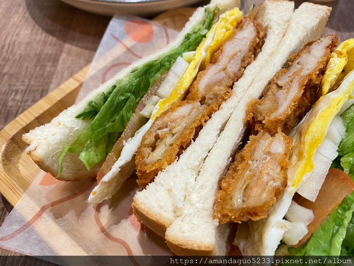 食記-新北市蘆洲區春甜早午餐長安街後段大份量早午餐店!
