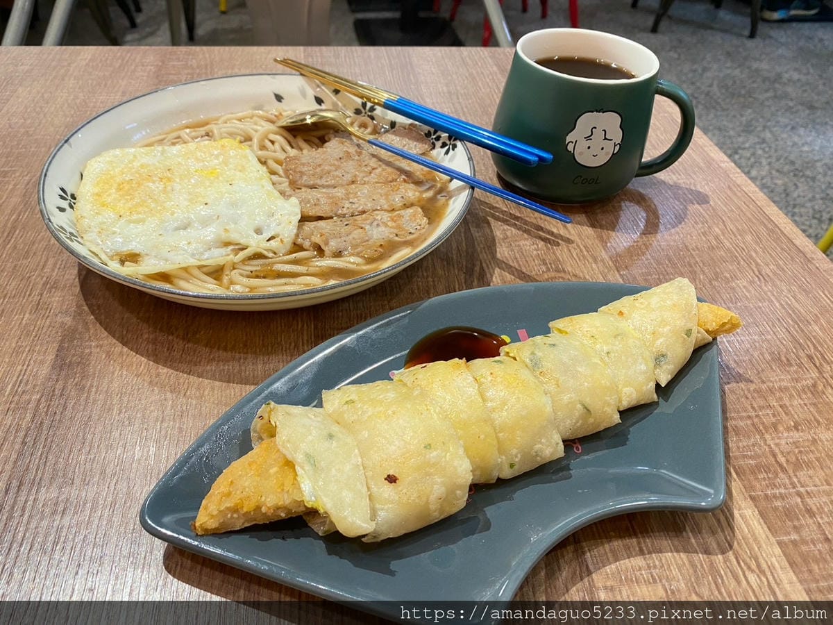 食記-新北市蘆洲區春甜早午餐長安街後段大份量早午餐店!