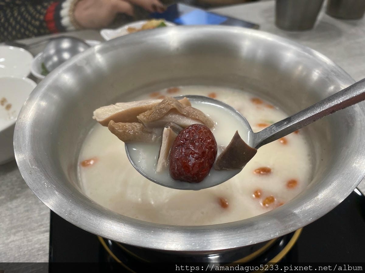 食記-台北市信義區品湯(市政府店)白色麻辣鍋專門店,來 食記-台北市信義區品湯(市政府店)白色麻辣鍋專門店,來