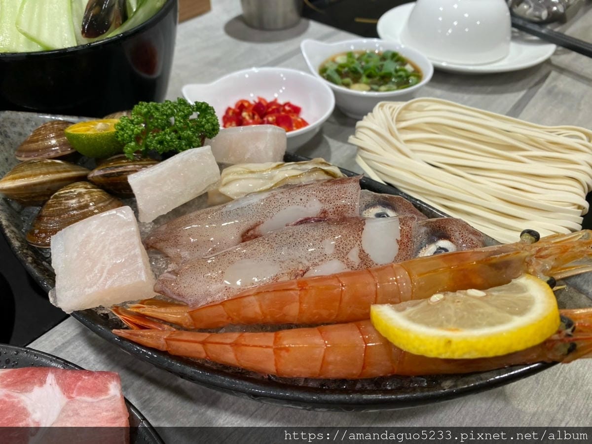 食記-台北市信義區品湯(市政府店)白色麻辣鍋專門店,來 食記-台北市信義區品湯(市政府店)白色麻辣鍋專門店,來