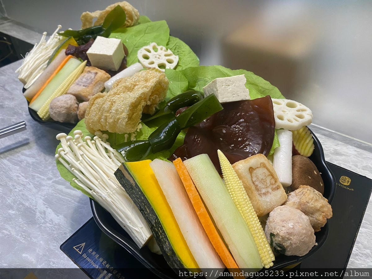 食記-台北市信義區養鍋(台北松菸店)捷運市府站平價肉量 食記-台北市信義區養鍋(台北松菸店)捷運市府站平價肉量
