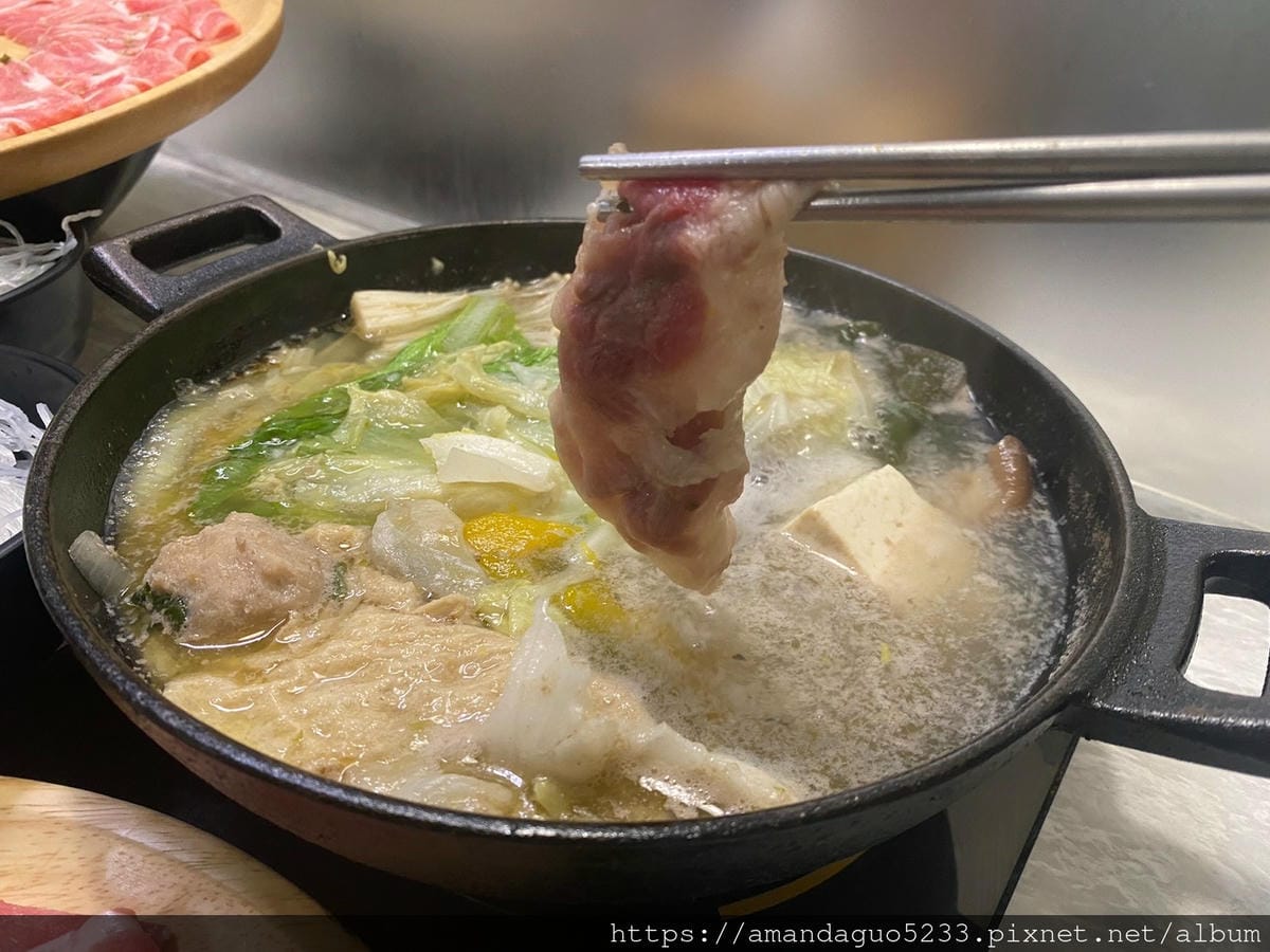 食記-台北市信義區養鍋(台北松菸店)捷運市府站平價肉量 食記-台北市信義區養鍋(台北松菸店)捷運市府站平價肉量