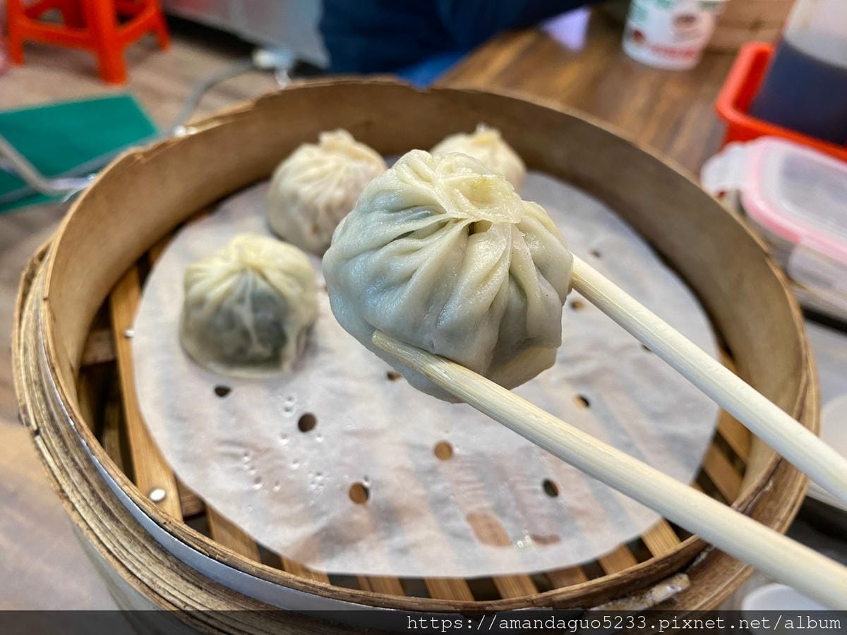 食記-新北市蘆洲區虎尾鮮肉湯包蘆洲店新開幕!現點現做好
