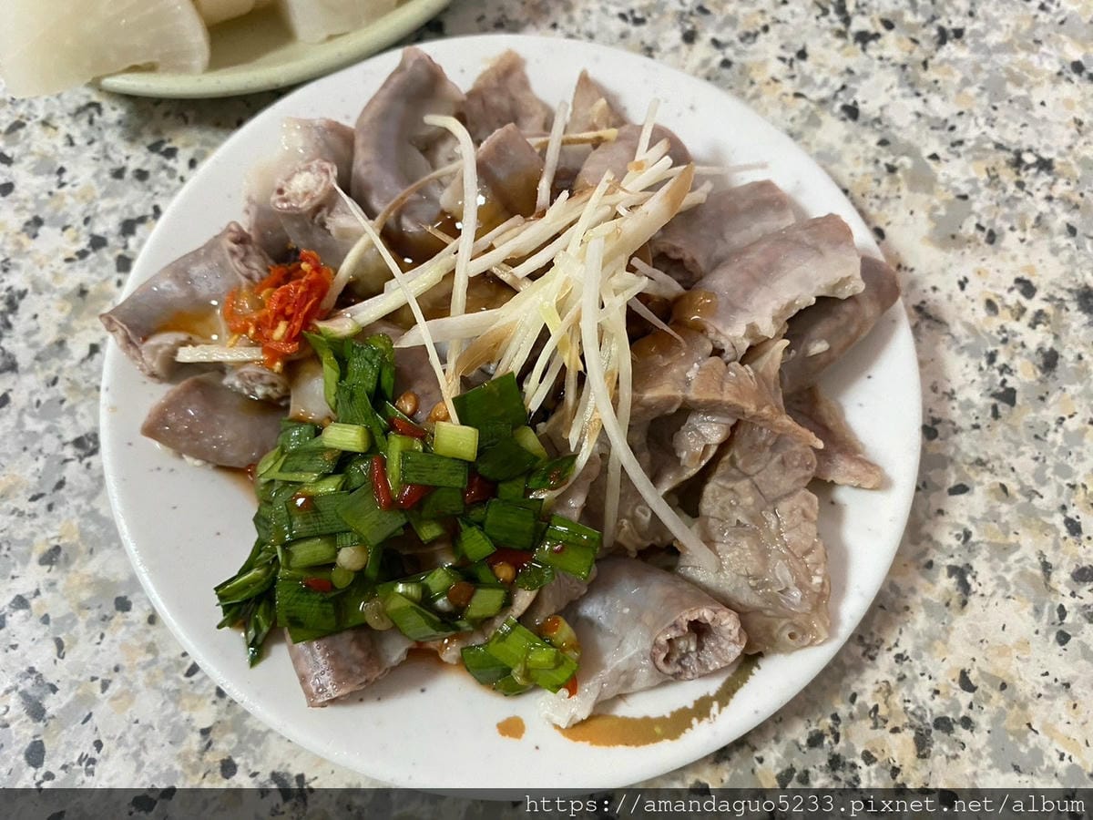 食記-台北市信義區(永春市場)米粉湯永春市場人氣平價米