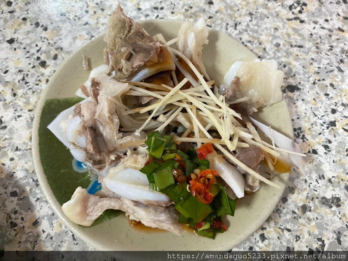 食記-台北市信義區(永春市場)米粉湯永春市場人氣平價米