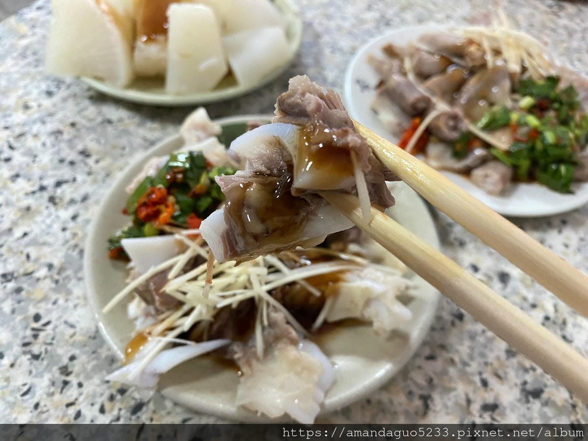 食記-台北市信義區(永春市場)米粉湯永春市場人氣平價米
