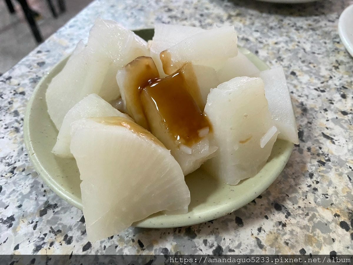 食記-台北市信義區(永春市場)米粉湯永春市場人氣平價米