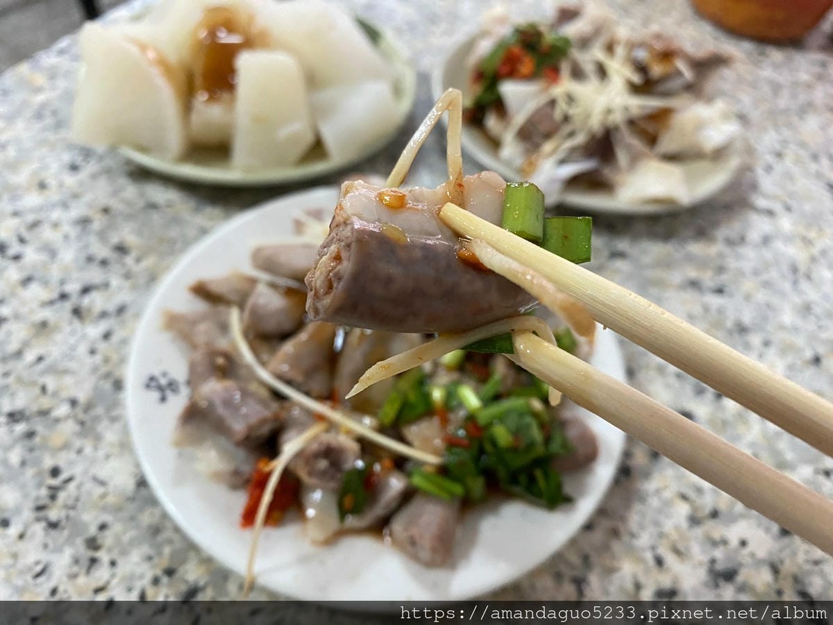 食記-台北市信義區(永春市場)米粉湯永春市場人氣平價米