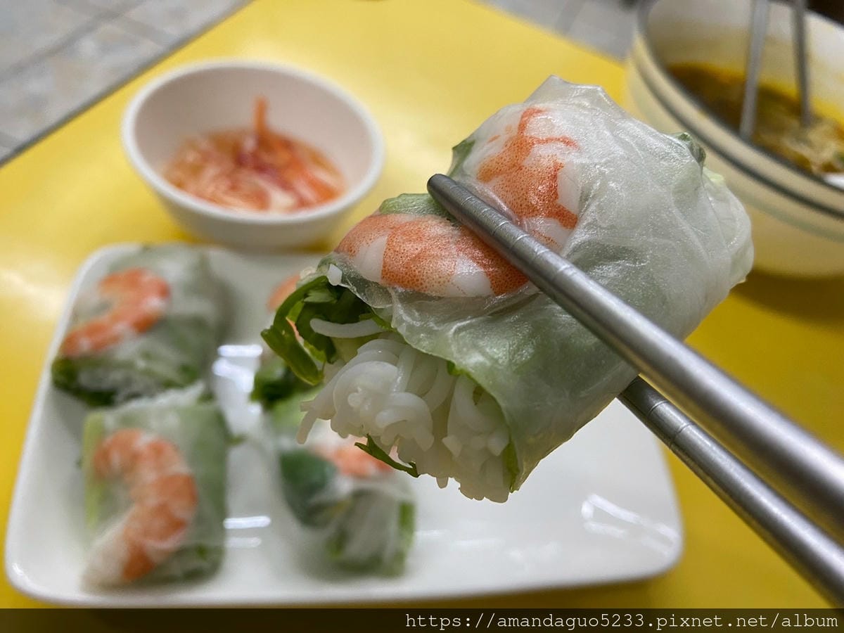 食記-宜蘭縣頭城鎮越南小吃店誤打誤撞吃到這間無名越南小 食記-宜蘭縣頭城鎮越南小吃店誤打誤撞吃到這間無名越南小