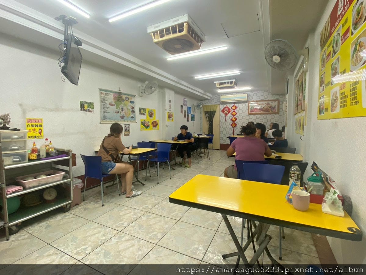 食記-宜蘭縣頭城鎮越南小吃店誤打誤撞吃到這間無名越南小 食記-宜蘭縣頭城鎮越南小吃店誤打誤撞吃到這間無名越南小