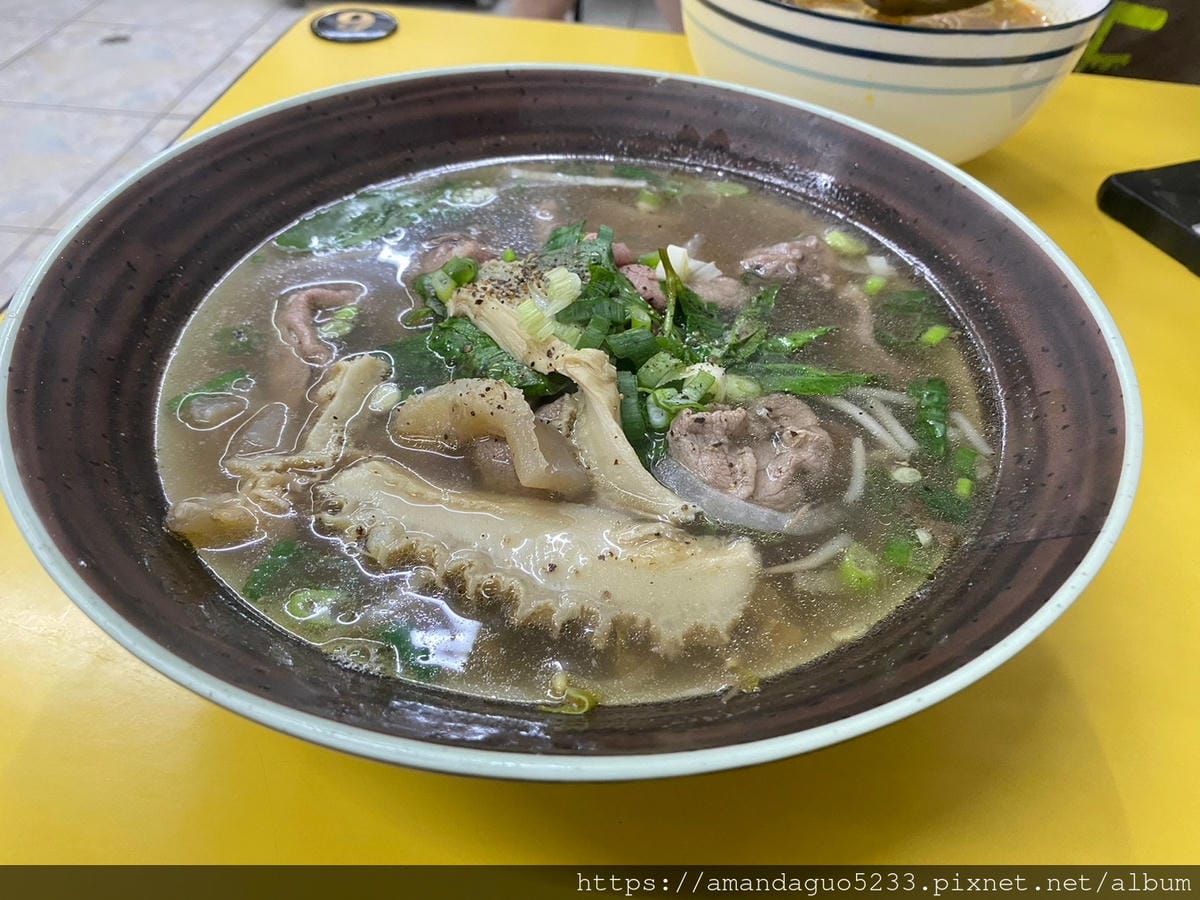 食記-宜蘭縣頭城鎮越南小吃店誤打誤撞吃到這間無名越南小 食記-宜蘭縣頭城鎮越南小吃店誤打誤撞吃到這間無名越南小