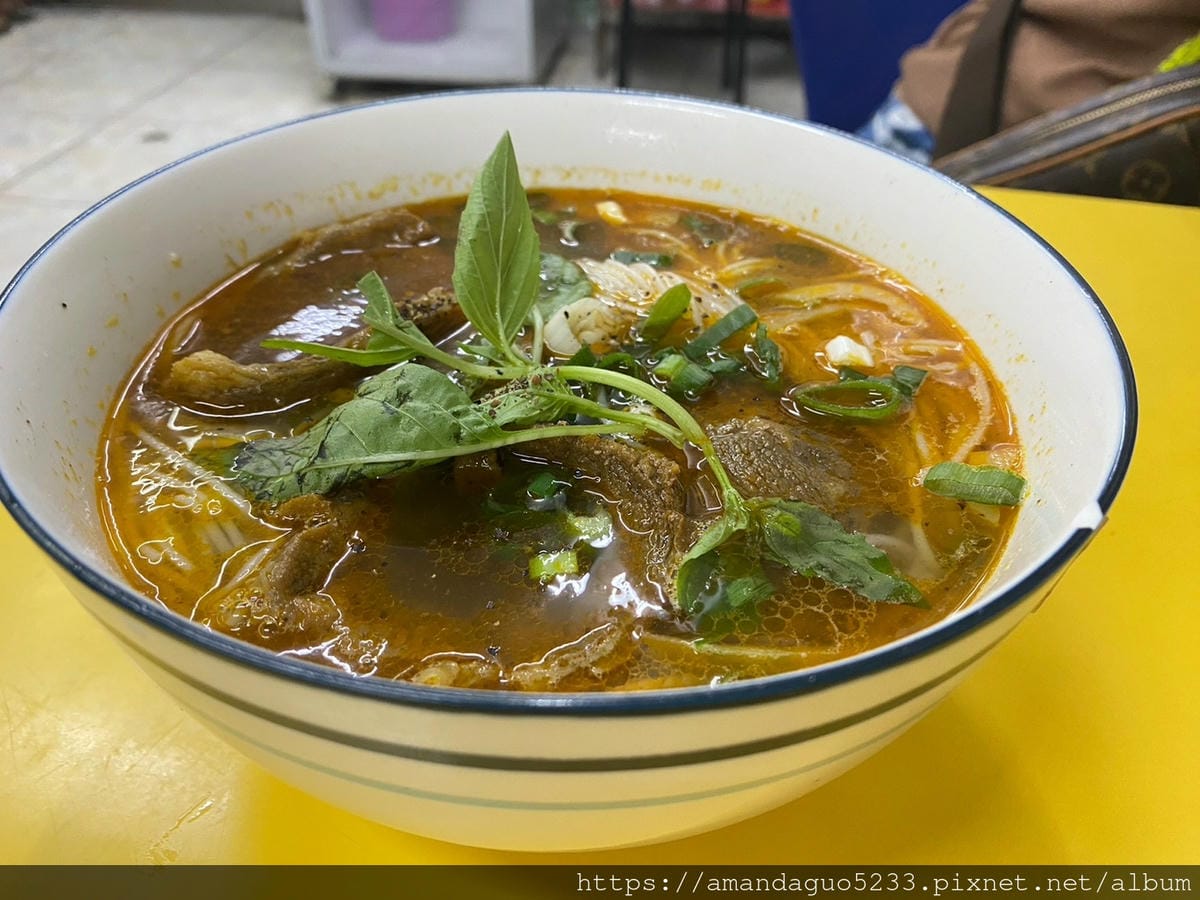 食記-宜蘭縣頭城鎮越南小吃店誤打誤撞吃到這間無名越南小 食記-宜蘭縣頭城鎮越南小吃店誤打誤撞吃到這間無名越南小