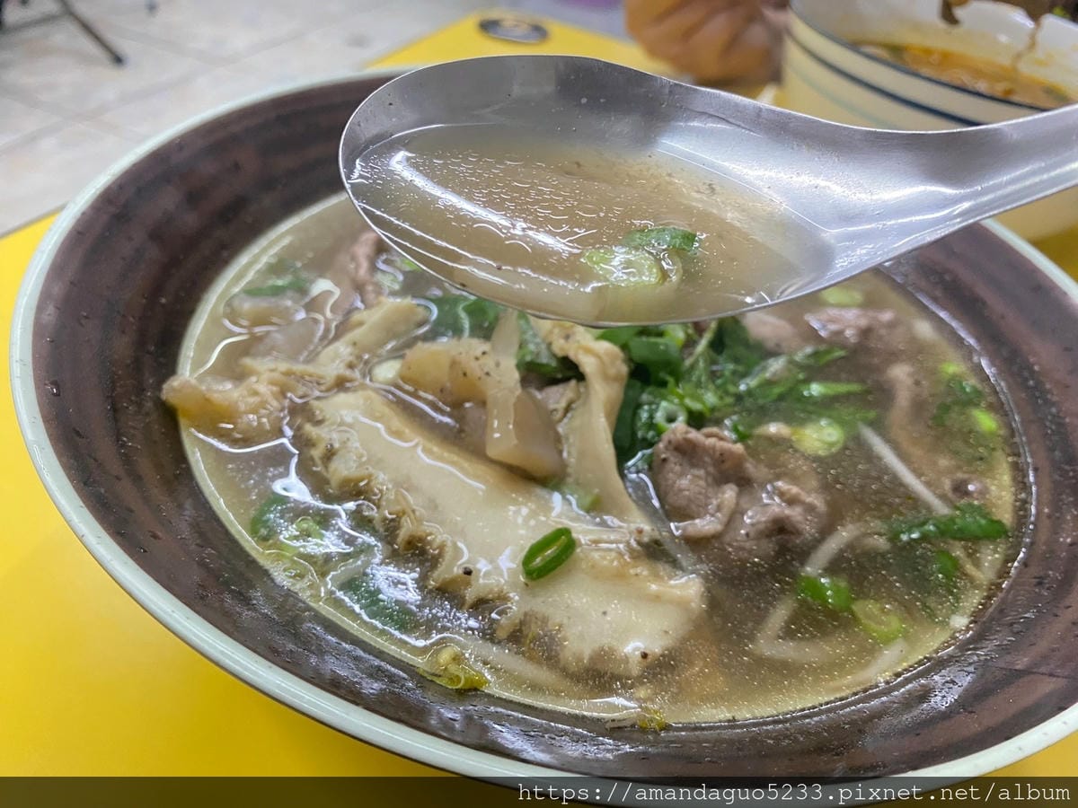 食記-宜蘭縣頭城鎮越南小吃店誤打誤撞吃到這間無名越南小 食記-宜蘭縣頭城鎮越南小吃店誤打誤撞吃到這間無名越南小