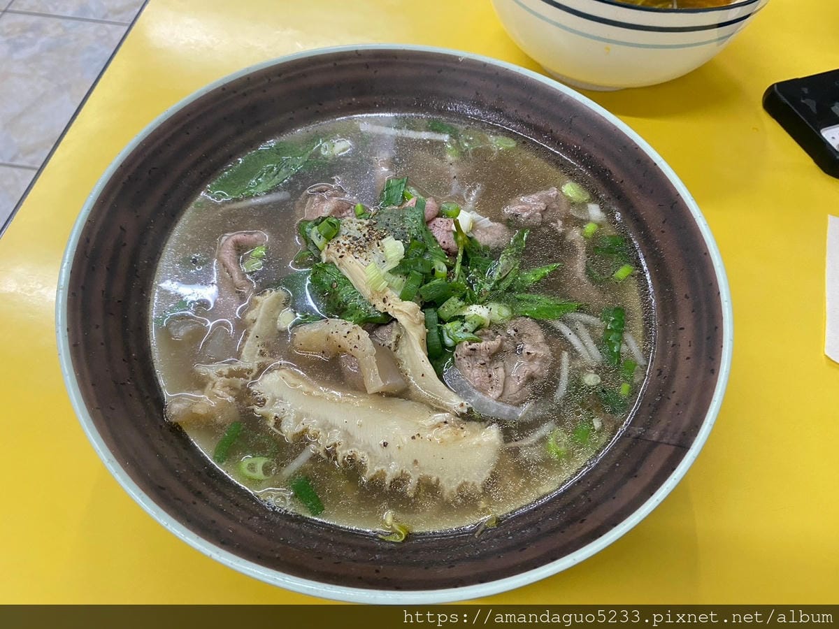 食記-宜蘭縣頭城鎮越南小吃店誤打誤撞吃到這間無名越南小 食記-宜蘭縣頭城鎮越南小吃店誤打誤撞吃到這間無名越南小