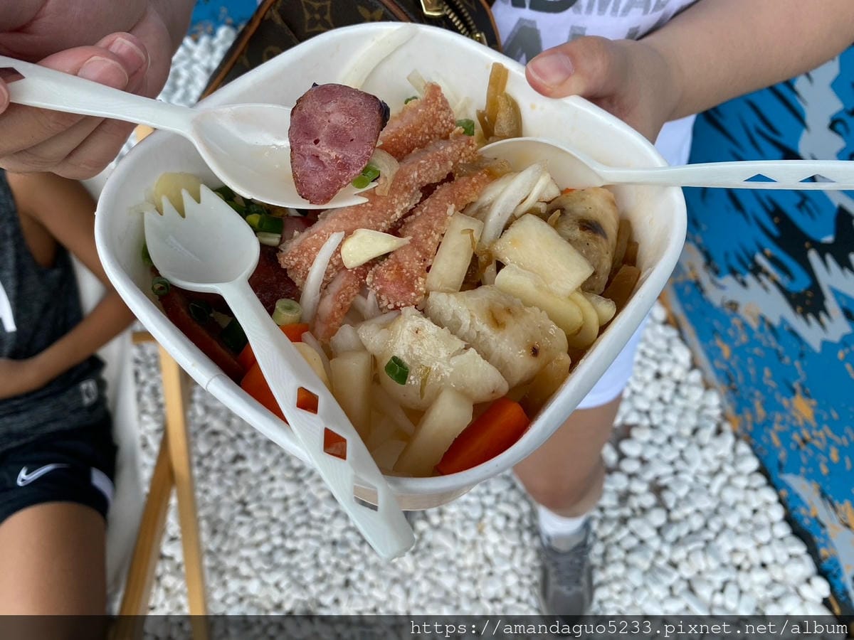 食記-宜蘭縣頭城鎮正光照相館(頭城店)照相館吃米腸香腸