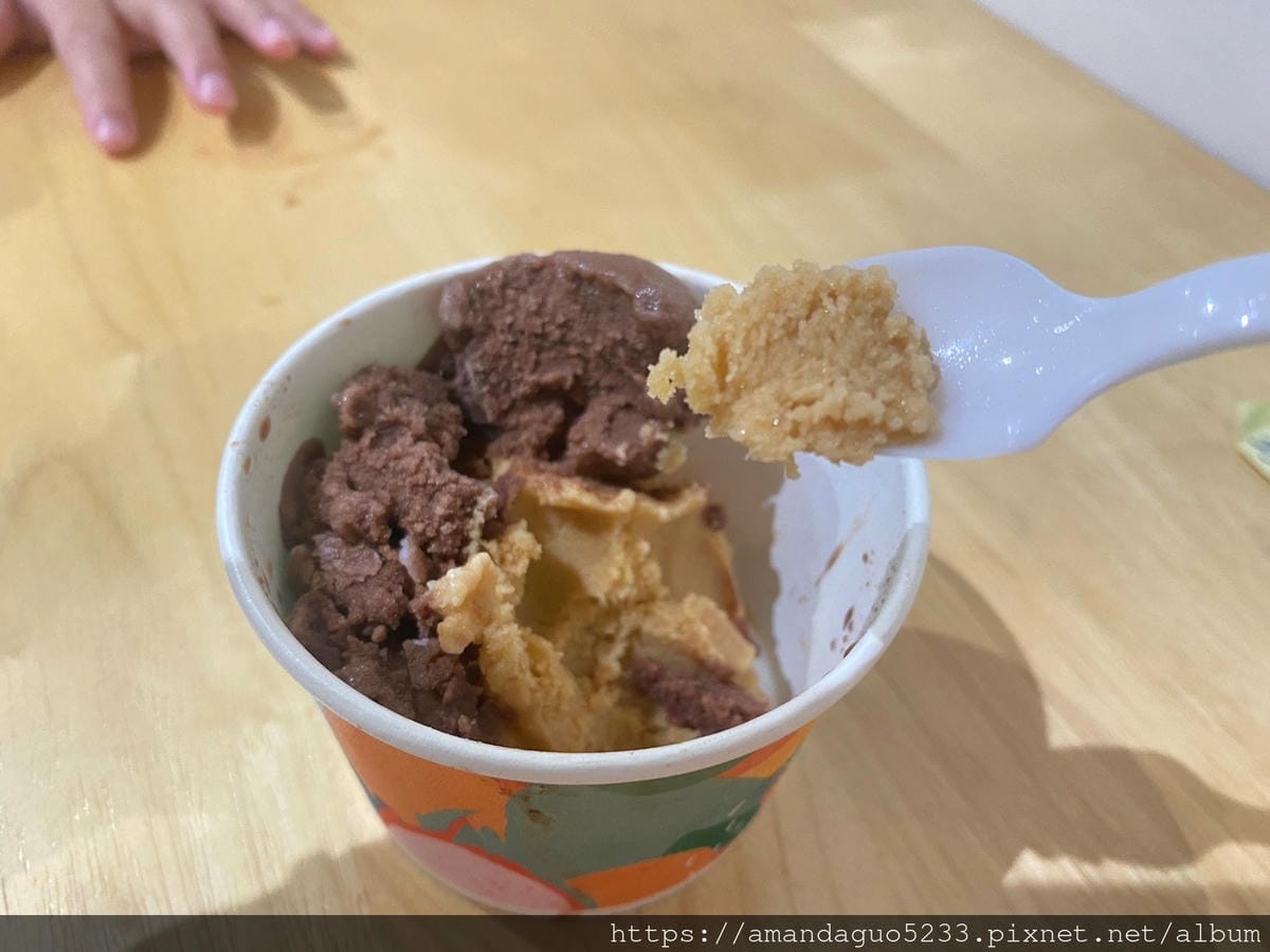 食記-宜蘭縣頭城鎮聯發芋冰老店頭城50年芋頭冰老店變身 食記-宜蘭縣頭城鎮聯發芋冰老店頭城50年芋頭冰老店變身