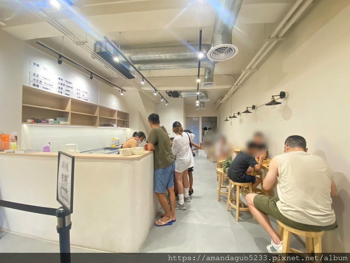 食記-宜蘭縣頭城鎮聯發芋冰老店頭城50年芋頭冰老店變身 食記-宜蘭縣頭城鎮聯發芋冰老店頭城50年芋頭冰老店變身
