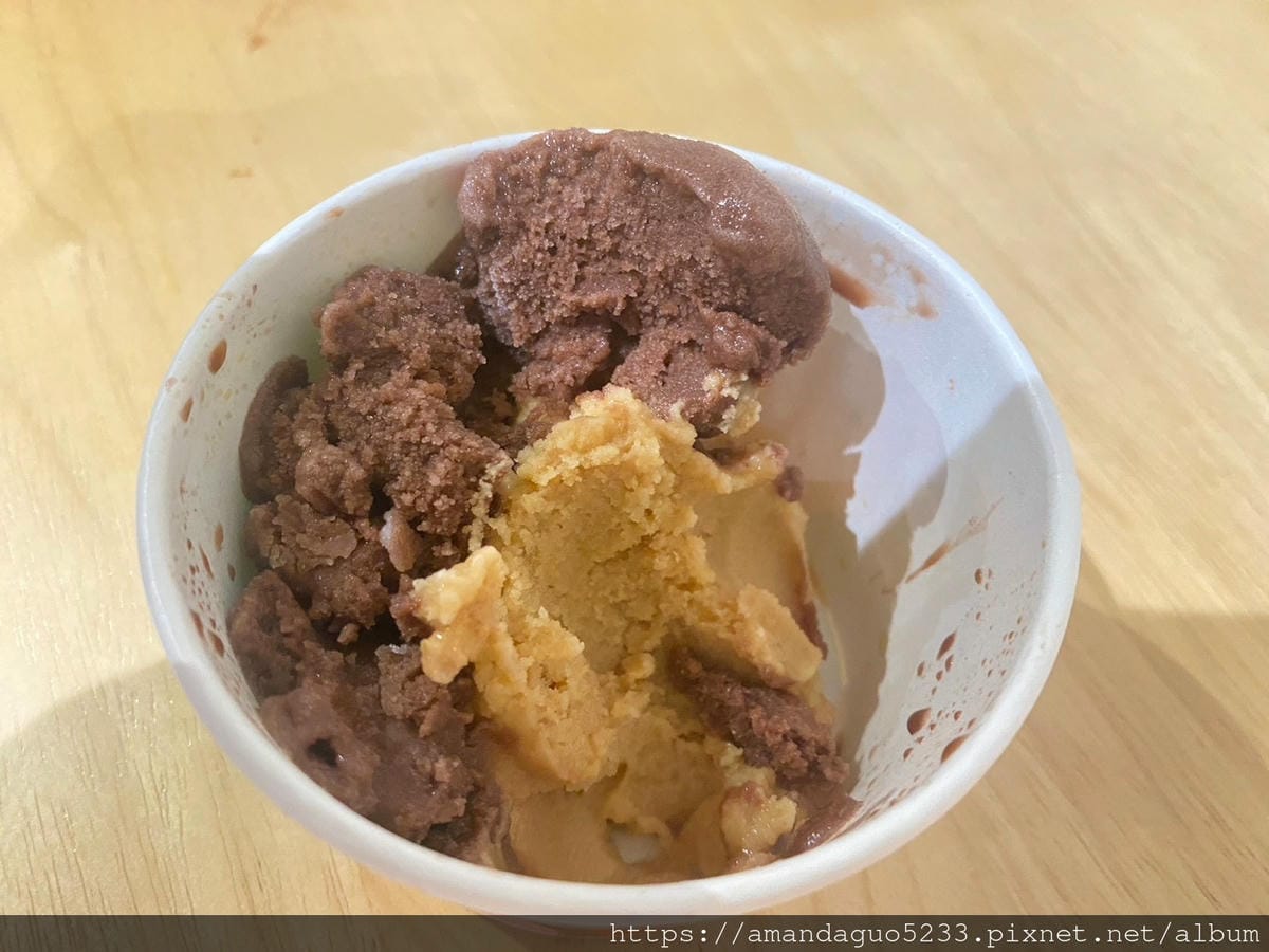 食記-宜蘭縣頭城鎮聯發芋冰老店頭城50年芋頭冰老店變身 食記-宜蘭縣頭城鎮聯發芋冰老店頭城50年芋頭冰老店變身