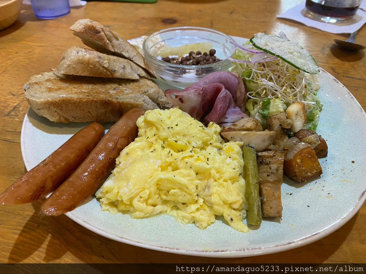 食記-宜蘭縣頭城鎮匠客福早午餐義大利麵位居較偏僻的美味