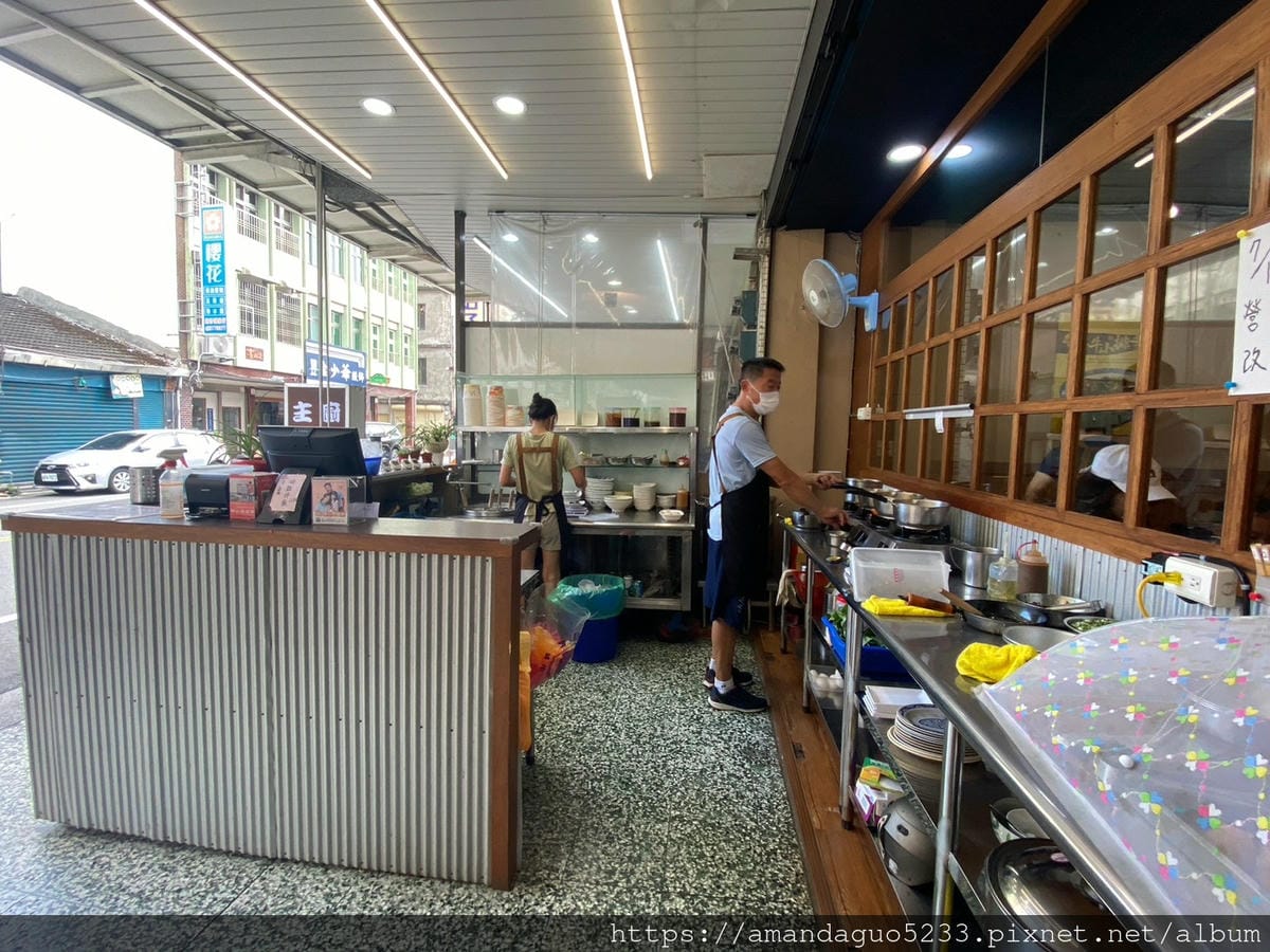 食記-宜蘭縣頭城鎮九條牛牛肉麵頭城店頭城火車站百元牛肉