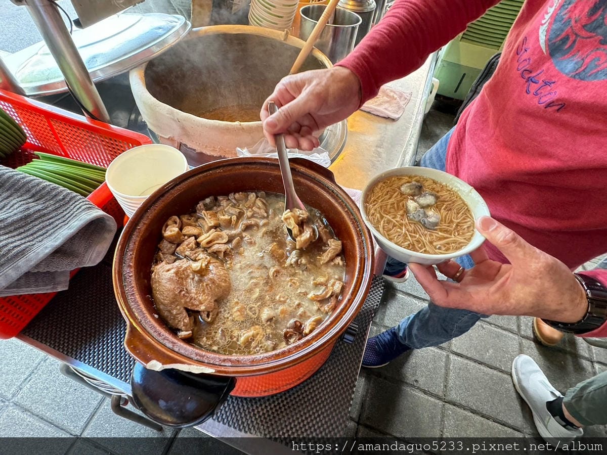 食記-新北市蘆洲區清味香大腸麵線湧蓮寺商圈老字號大腸麵