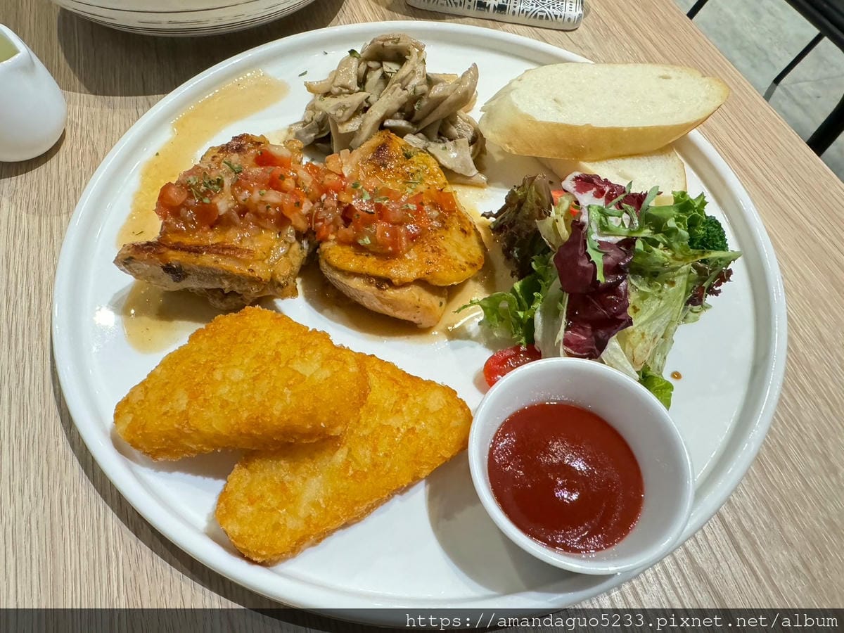 食記-新北市蘆洲區小食聊聊早午餐/義大利麵蘆洲平價高品 食記-新北市蘆洲區小食聊聊早午餐/義大利麵蘆洲平價高品