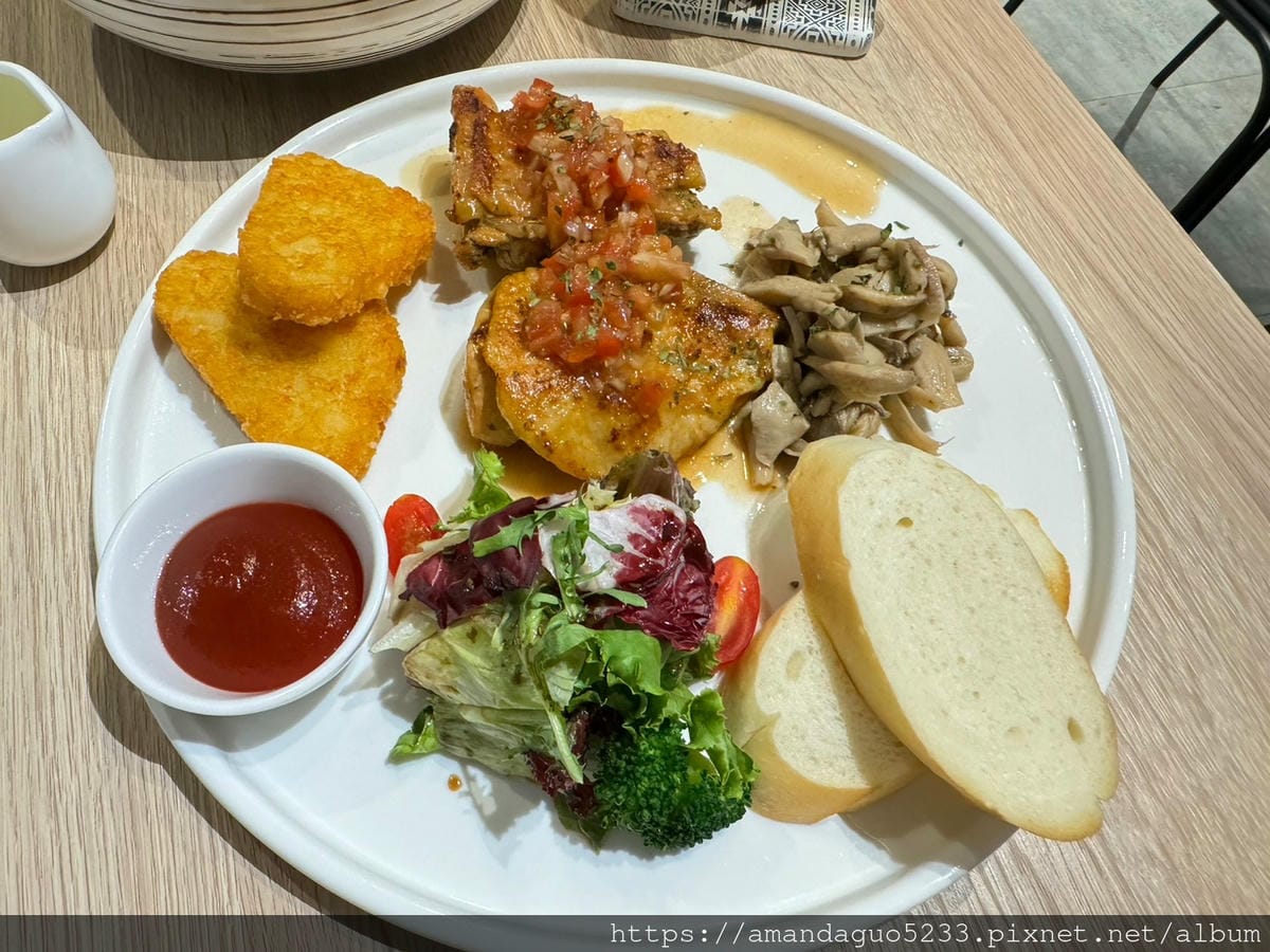 食記-新北市蘆洲區小食聊聊早午餐/義大利麵蘆洲平價高品 食記-新北市蘆洲區小食聊聊早午餐/義大利麵蘆洲平價高品