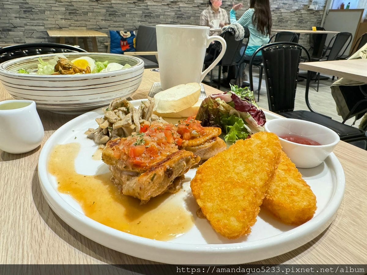 食記-新北市蘆洲區小食聊聊早午餐/義大利麵蘆洲平價高品 食記-新北市蘆洲區小食聊聊早午餐/義大利麵蘆洲平價高品