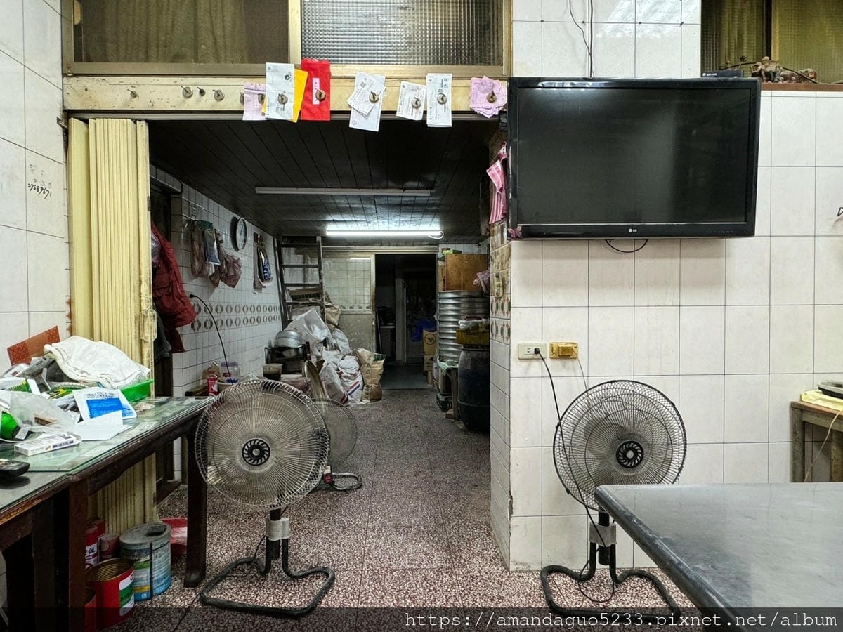 食記-台北市松山區彰化肉圓魷魚羹南京公寓市場內人氣老店