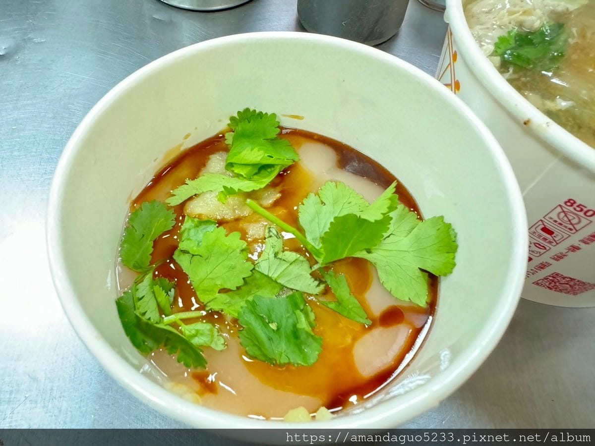 食記-台北市松山區彰化肉圓魷魚羹南京公寓市場內人氣老店