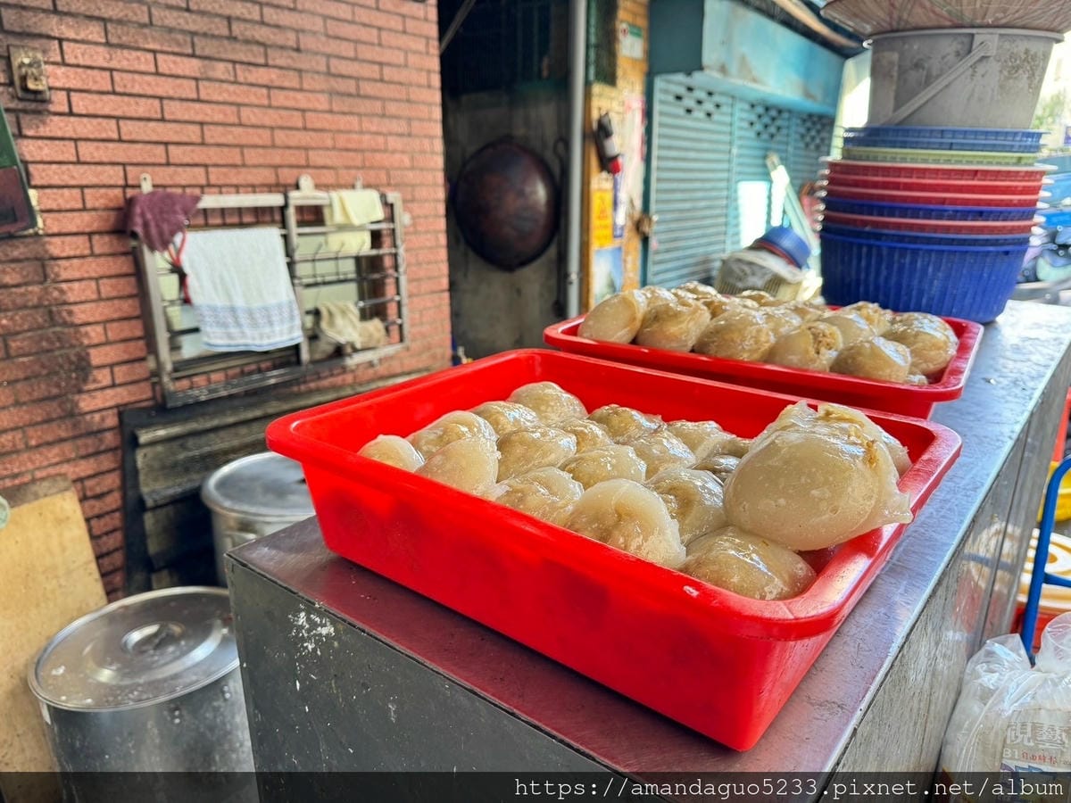 食記-台北市松山區彰化肉圓魷魚羹南京公寓市場內人氣老店