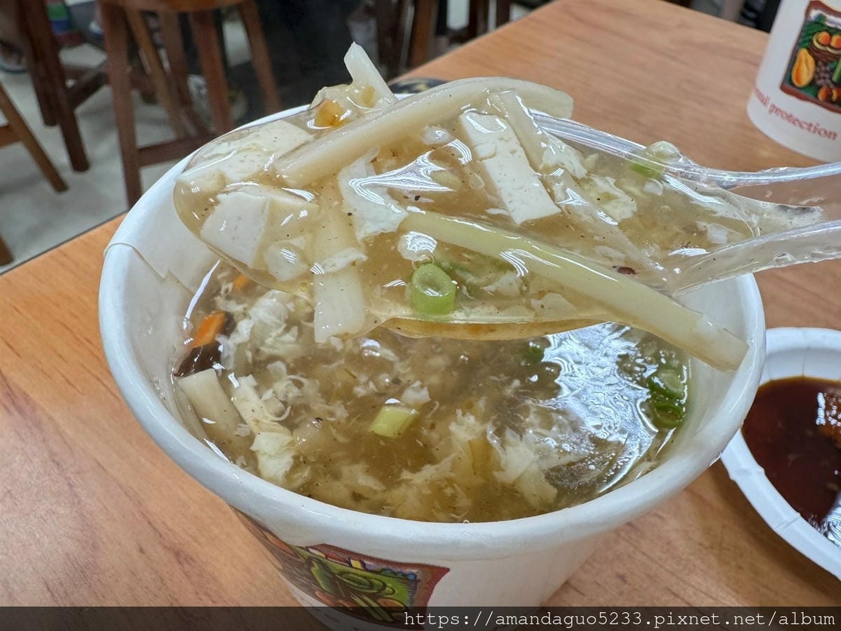 食記-台北市北投區阿財鍋貼餃子專賣店裕民商圈美食扛霸子
