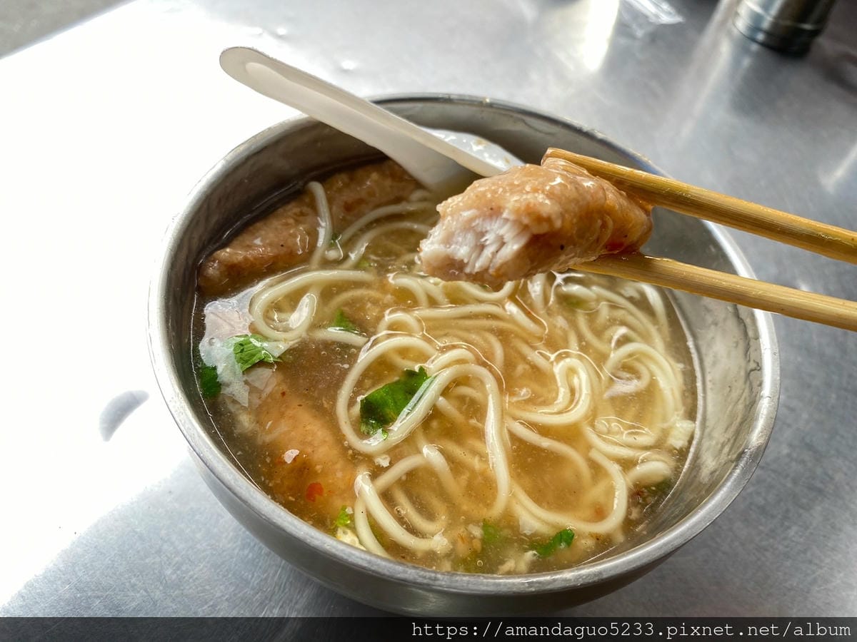 食記-台北市北投區石牌商城土魠魚羹裕民商圈內酥香細緻土 食記-台北市北投區石牌商城土魠魚羹裕民商圈內酥香細緻土