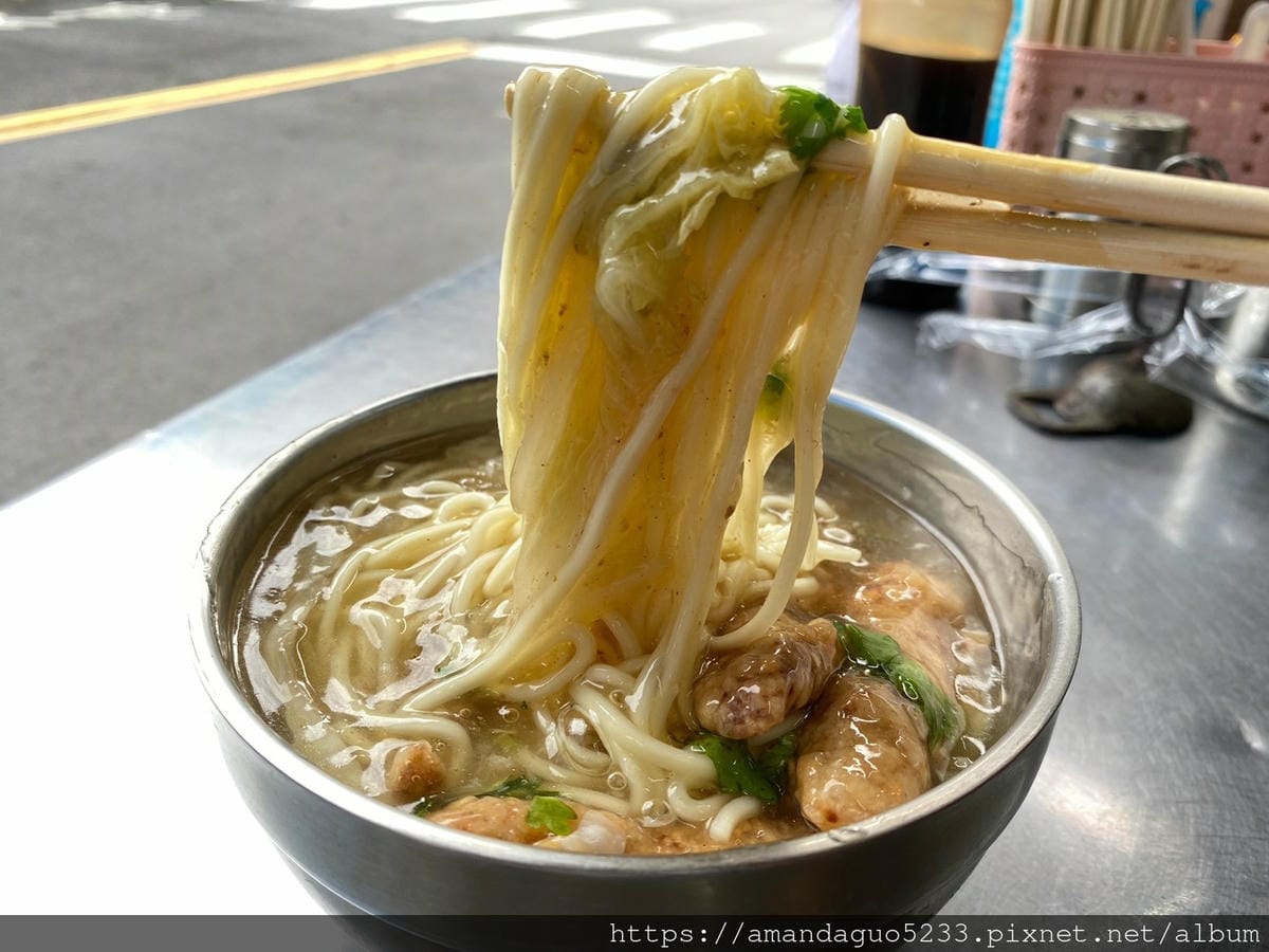 食記-台北市北投區石牌商城土魠魚羹裕民商圈內酥香細緻土 食記-台北市北投區石牌商城土魠魚羹裕民商圈內酥香細緻土