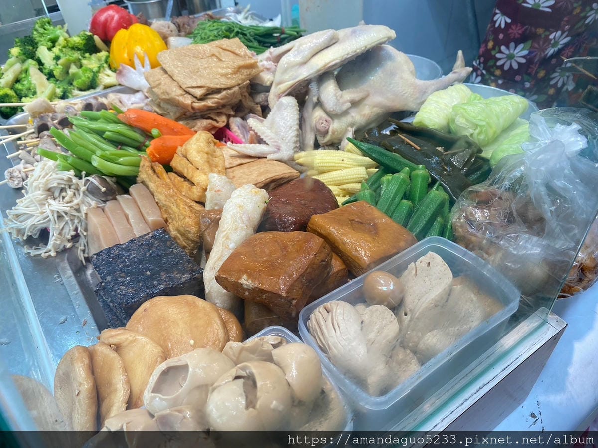 食記-台北市中山區青菜小滷雞/雙連古早味飯糰上午賣飯糰 食記-台北市中山區青菜小滷雞/雙連古早味飯糰上午賣飯糰