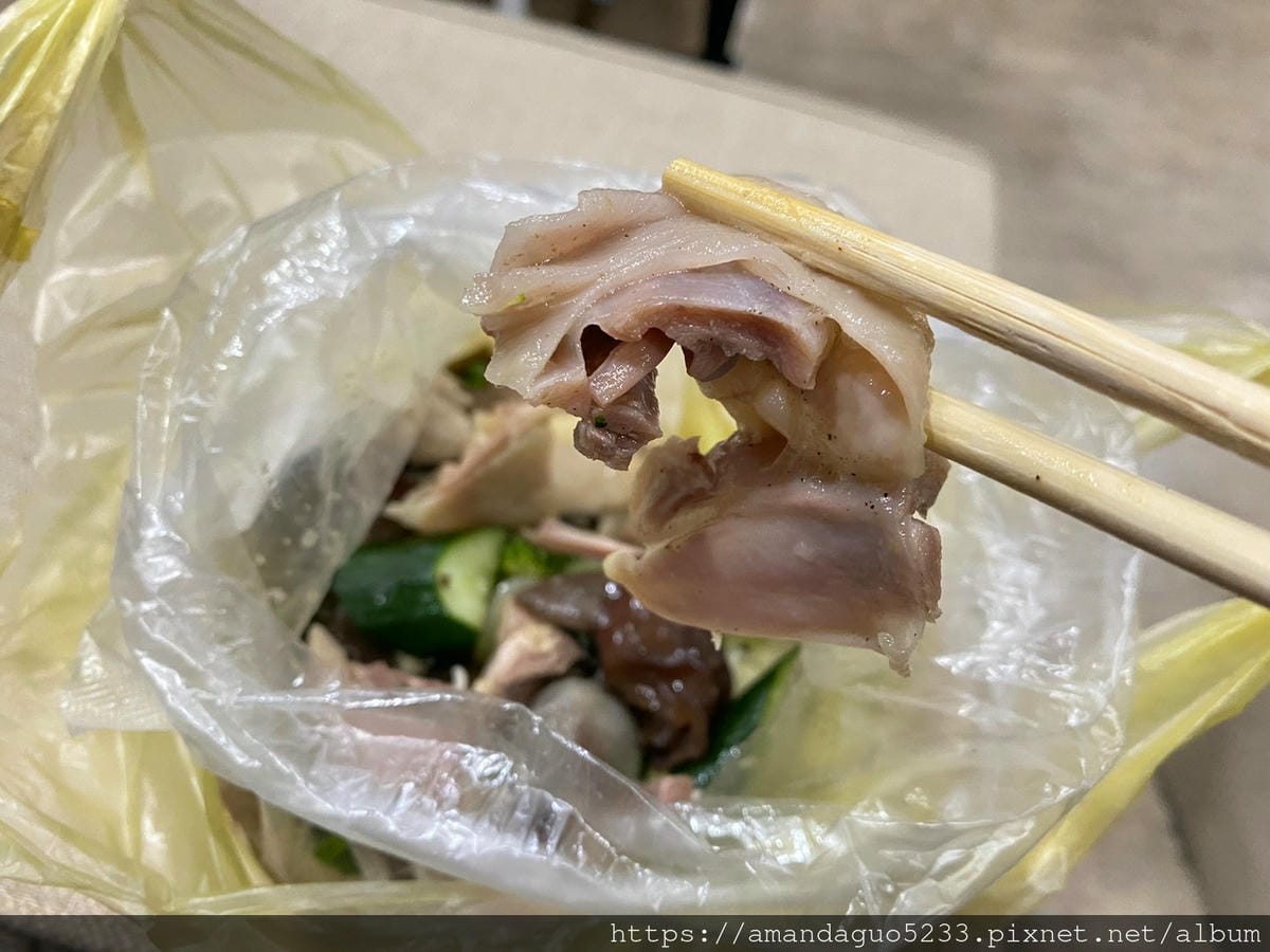 食記-台北市中山區青菜小滷雞/雙連古早味飯糰上午賣飯糰 食記-台北市中山區青菜小滷雞/雙連古早味飯糰上午賣飯糰