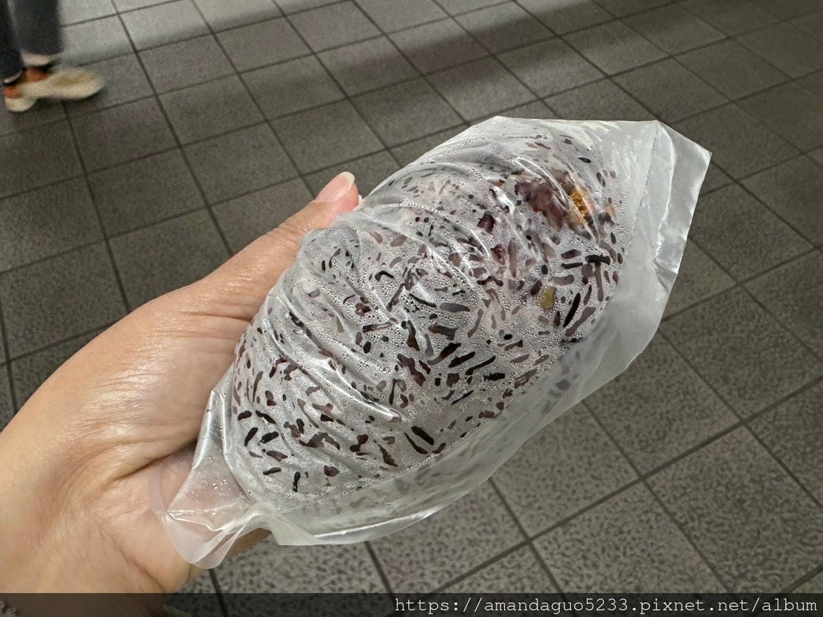 食記-台北市中山區青菜小滷雞/雙連古早味飯糰上午賣飯糰 食記-台北市中山區青菜小滷雞/雙連古早味飯糰上午賣飯糰