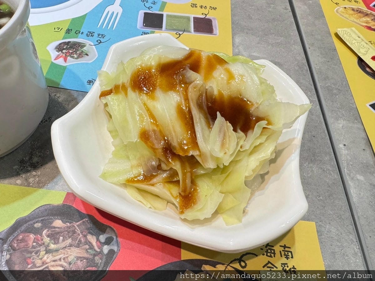 食記-新北市蘆洲區星島海南雞飯(蘆洲店)新開幕人氣海南