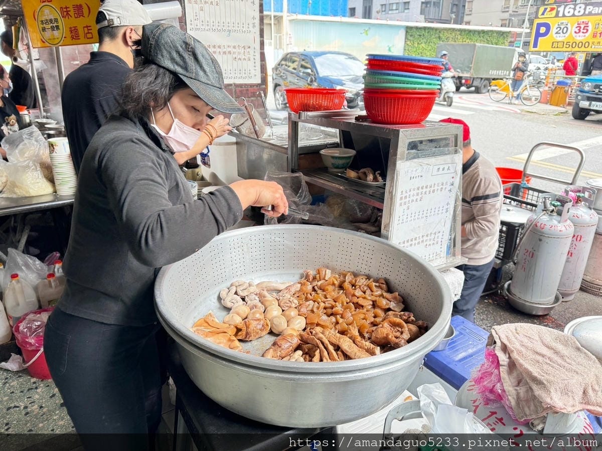 食記-台北市北投區麗華古早味麵攤裕民商圈內人氣早午餐麵