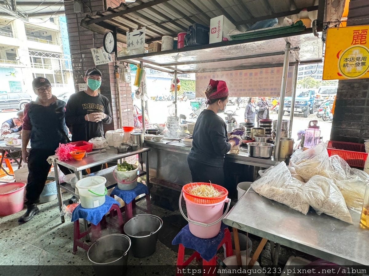食記-台北市北投區麗華古早味麵攤裕民商圈內人氣早午餐麵