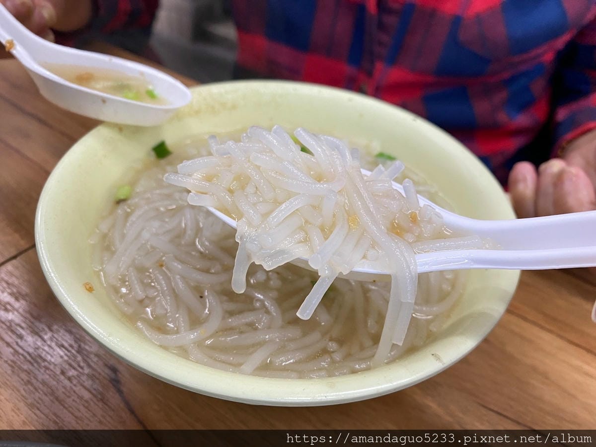 食記-台北市北投區裕民商圈無名米粉湯新鮮美味的街邊平實 食記-台北市北投區裕民商圈無名米粉湯新鮮美味的街邊平實